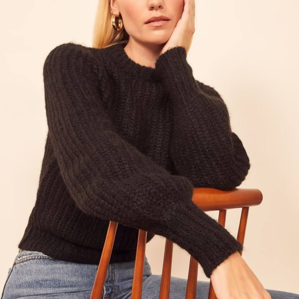 Reformation Tatum Sweater. Black. Small.